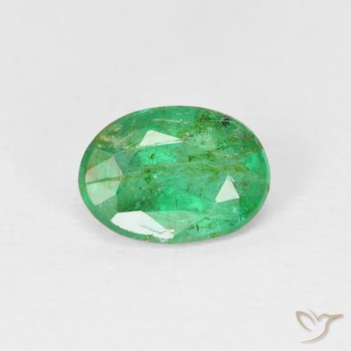 0.69ct طبيعي أخضر مصفر زمرد, بيضوي, SI
