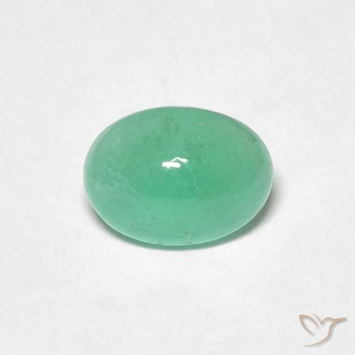 0.71ct طبيعي اخضر فاتح زمرد, بيضوي, نصف شفاف