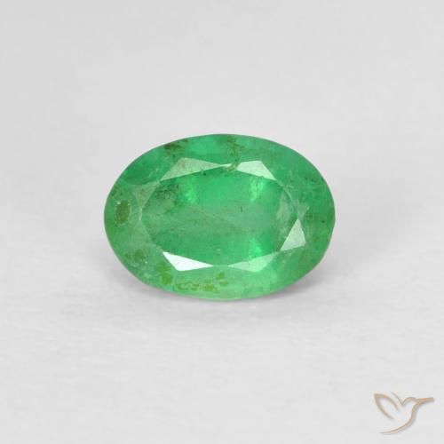 0.52ct طبيعي أخضر متوسط زمرد, بيضوي, SI
