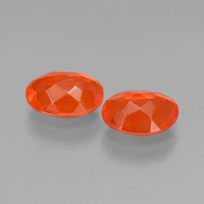 أحجار النار أوبال برتقالي طبيعية، قصة بيضاوى، شفاف، وزنها  قيراط