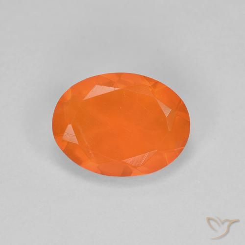 0.67ct طبيعي برتقالى متوسط النار أوبال, بيضوي, شفاف