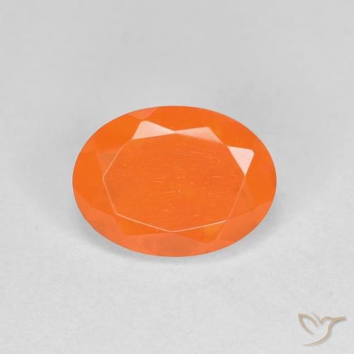 0.76ct طبيعي برتقالى نارى النار أوبال, بيضوي, نصف شفاف