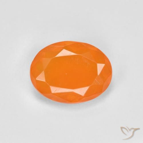 0.65ct طبيعي برتقالى مشمشى دافئ النار أوبال, بيضوي, شفاف