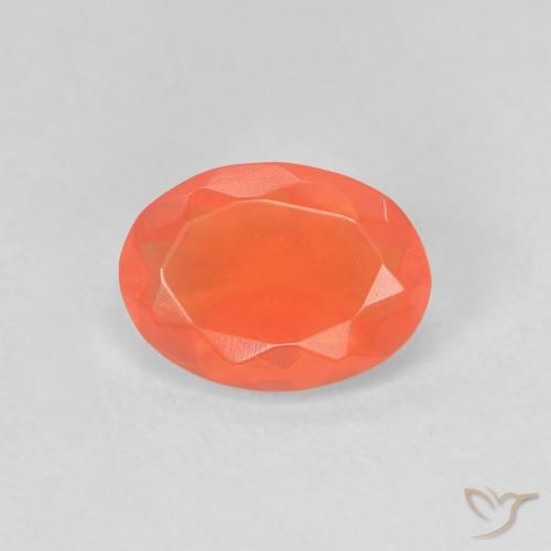 0.63ct طبيعي برتقالي زاهى النار أوبال, بيضوي, شفاف