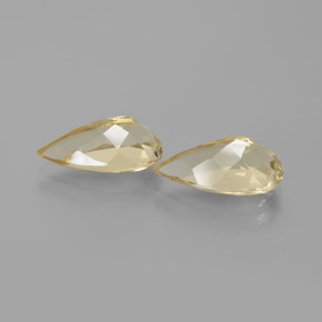 أحجار جولدن بيريل الأصفر طبيعية، شكل الكمثرى، VVS، وزنها  قيراط