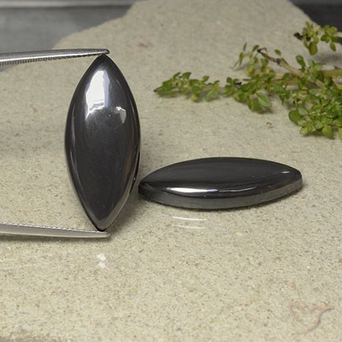 أحجار هيماتيت حجر الدم رمادى متوسط طبيعية، ماركيز، غير شفاف، وزنها 48.08 قيراط