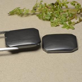 أحجار هيماتيت حجر الدم رمادة أسود طبيعية، قص الزمرد، غير شفاف، وزنها 27.63 قيراط