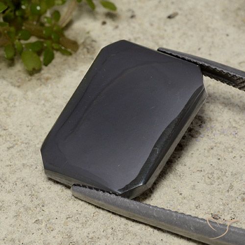 هيماتيت أسود رمادي طبيعي، قص الزمرد، 16.50 قيراط، غير شفاف