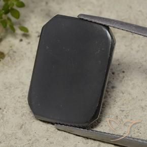 هيماتيت أسود رمادي طبيعي، قص الزمرد، 16.50 قيراط، غير شفاف