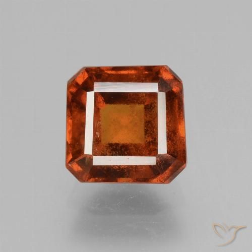 2.57ct طبيعي برتقالى متوسط هيسونيت غارنيت, قص الزمرد, VS-SI