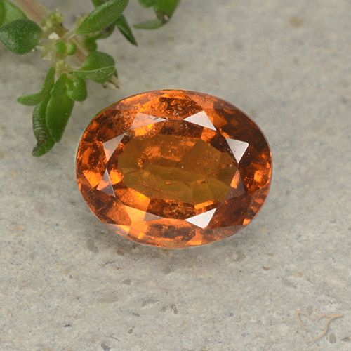1.90ct طبيعي برتقالى غامق هيسونيت غارنيت, بيضوي, VS-SI