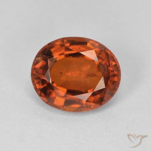 2.76ct طبيعي برتقالى غامق هيسونيت غارنيت, بيضوي, قليلا جدا