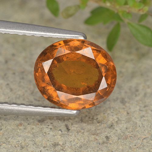 1.94ct طبيعي برتقالى غامق هيسونيت غارنيت, بيضوي, VS-SI
