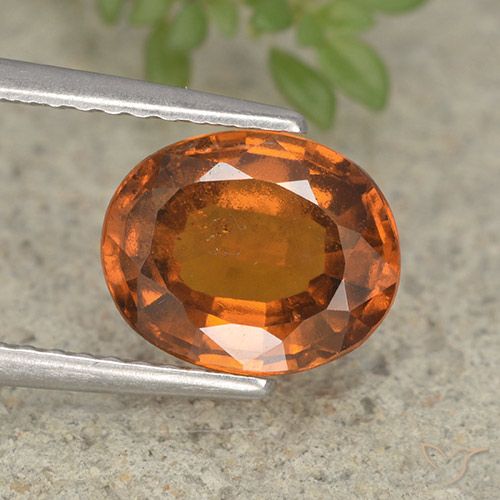 2.25ct طبيعي برتقالى داكن-متوسط عقيق هيسونيت, بيضوي, VS-SI