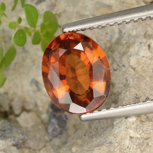 2.07ct طبيعي برتقالى كهرمانى عقيق هيسونيت, بيضوي, VVS-VS
