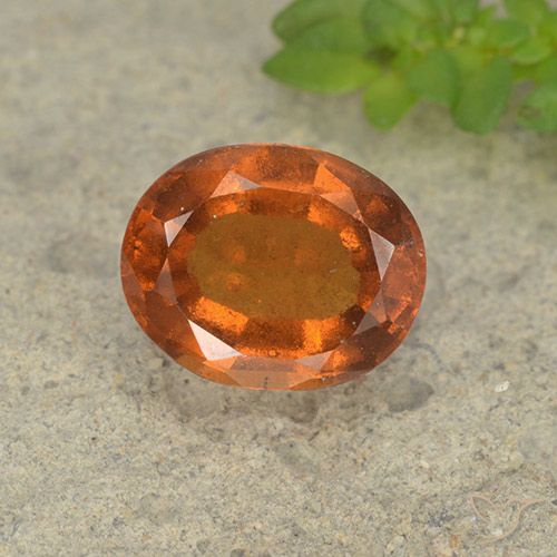 2.15ct طبيعي برتقالى غامق عقيق هيسونيت, بيضوي, VS-SI