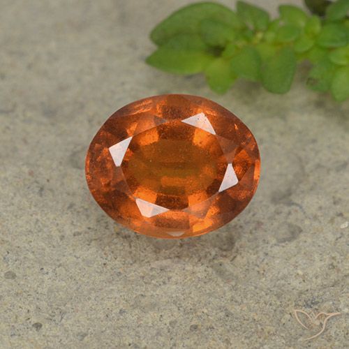 2.07ct طبيعي برتقالى غامق عقيق هيسونيت, بيضوي, VS-SI
