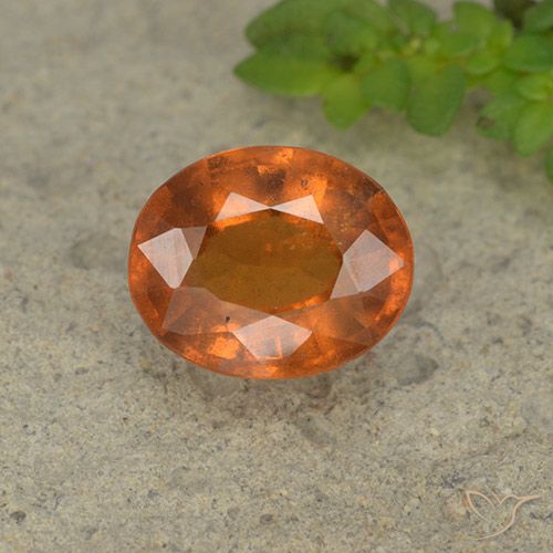 2.05ct طبيعي برتقالى غامق عقيق هيسونيت, بيضوي, VS-SI