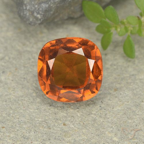 1.95ct طبيعي برتقالى مصفر عقيق هيسونيت, وسادة, قليلا جدا
