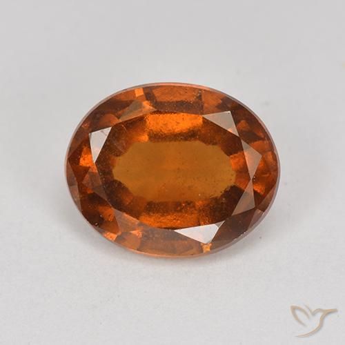 2.00ct طبيعي برتقالى كهرمانى عقيق هيسونيت, بيضوي, قليلا جدا