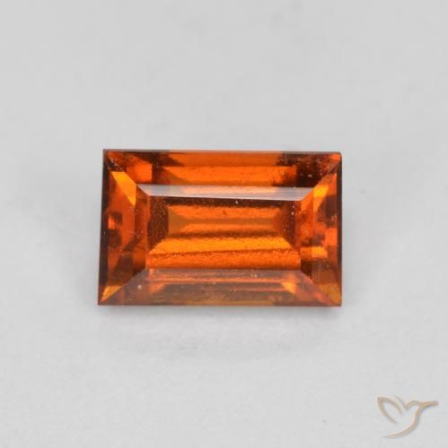 0.87ct طبيعي برتقالى غامق هيسونيت غارنيت, باجيت, قليلا جدا