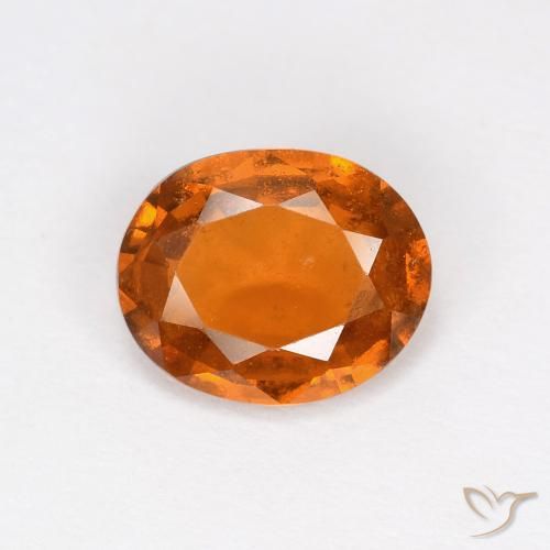 1.53ct طبيعي برتقالى متوسط هيسونيت غارنيت, بيضوي, قليلا جدا