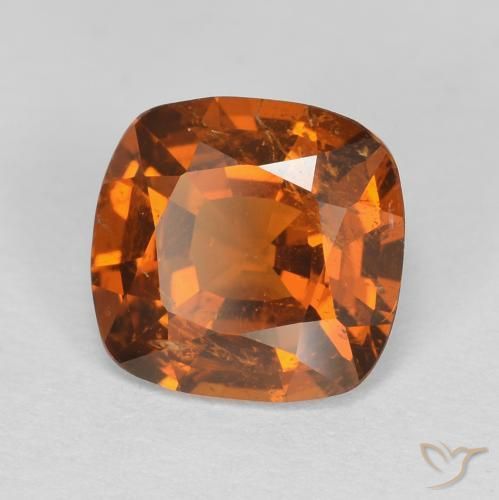 هيسونيت غارنيت Medium Dark-Orange طبيعي، وسادة، 1.74 قيراط، VVS-VS