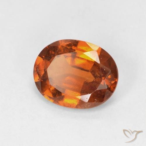 هيسونيت غارنيت Medium Dark-Orange طبيعي، بيضوي، 1.61 قيراط، قليلا جدا