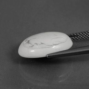 حجر الهاوليت أبيض رمادى طبيعي، قصة بيضاوى، 8.19 قيراط، غير شفاف