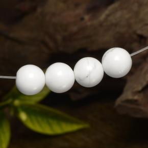 أحجار هاوليت أبيض متعدد الألوان طبيعية، كرة / كروي، غير شفاف، وزنها 14.65 قيراط