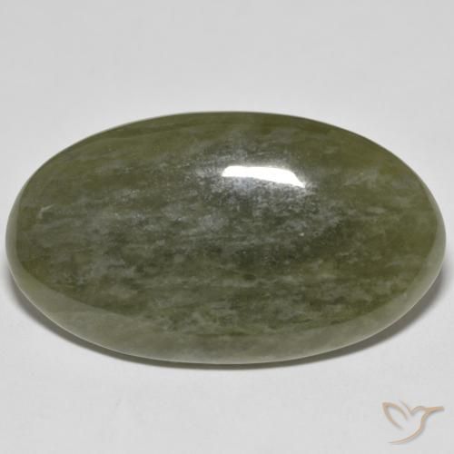 44.46ct طبيعي أخضر غامق إيدوكراس, بيضوي, غير شفاف