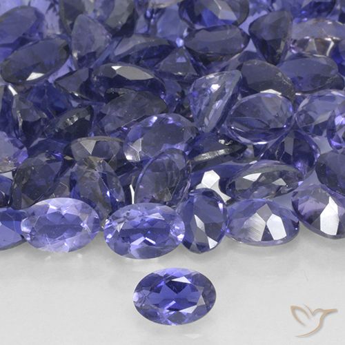 0.40ct طبيعي أزرق فضى إيوليت, بيضوي, قليلا جدا