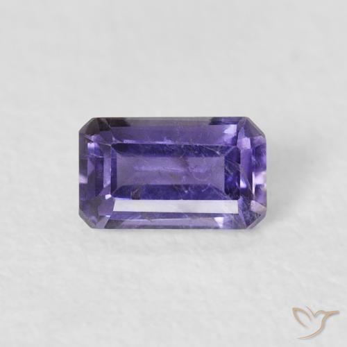 0.29ct طبيعي بنفسجى غامق إيوليت, قص الزمرد, قليلا جدا