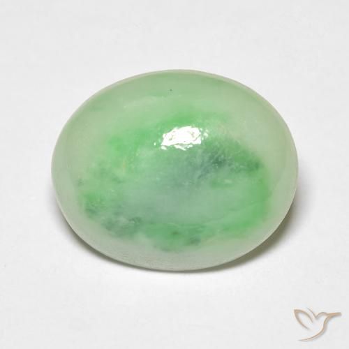 4.81ct طبيعي أخضر مصفر يشم, بيضوي, غير شفاف
