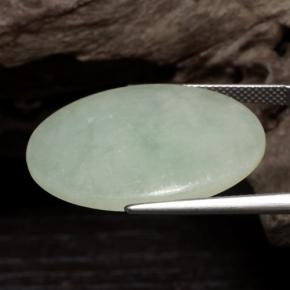 اليشمك أبيض مخضر طبيعي، قصة بيضاوى، 22.56 قيراط، نصف شفاف