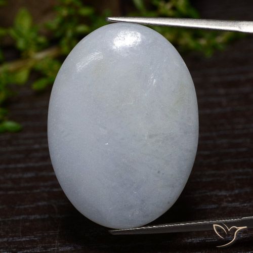 36.65ct طبيعي رمادى-مزرق فاتح اليشمك, بيضوي, غير شفاف