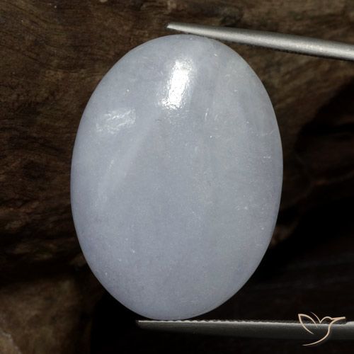 37.61ct طبيعي رمادى-مزرق فاتح اليشمك, بيضوي, غير شفاف