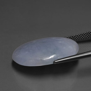 اليشمك الخزامي طبيعي، قصة بيضاوى، 19.74 قيراط، نصف شفاف