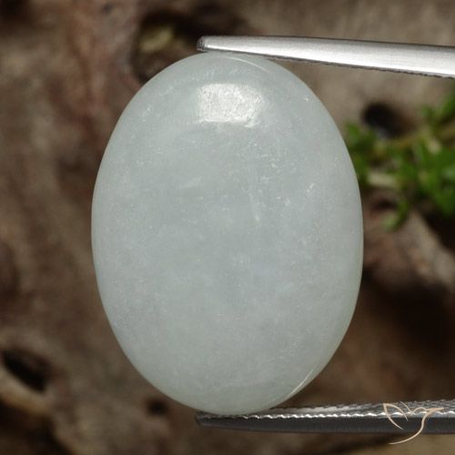 24.90ct طبيعي رمادى متوسط اليشمك, بيضوي, نصف شفاف