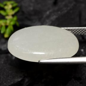 اليشمك اخضر فاتح طبيعي، قصة بيضاوى، 13.08 قيراط، نصف شفاف