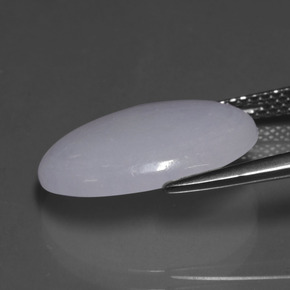 اليشمك الخزامي طبيعي، قصة بيضاوى، 7.81 قيراط، نصف شفاف