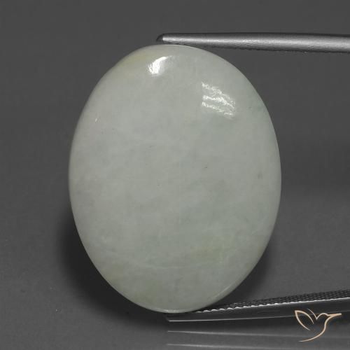 38.56ct طبيعي أخضر متوسط اليشمك, بيضوي, نصف شفاف