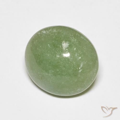 جاديت طبيعي بلون Medium Light-Green، وزن ‎6.79‎ قيراط، شكل بيضاوى، مقاس ‎11.9x10.8‎ مم