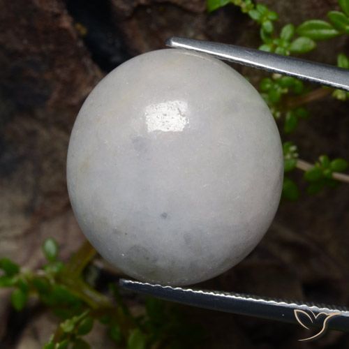 21.41ct طبيعي أبيض رمادى اليشمك, بيضوي, نصف شفاف