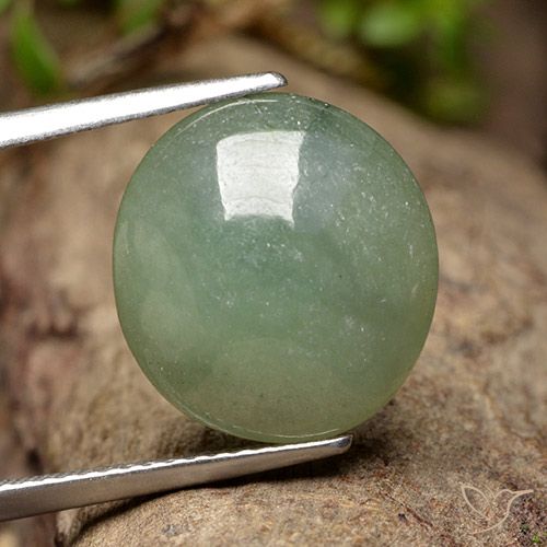 7.87ct طبيعي Medium Light Green اليشمك, بيضوي, نصف شفاف