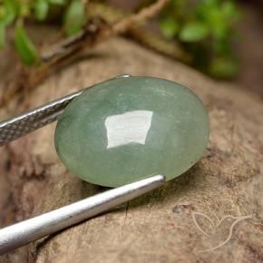 اليشمك Medium Light Green طبيعي، بيضوي، 7.87 قيراط، نصف شفاف