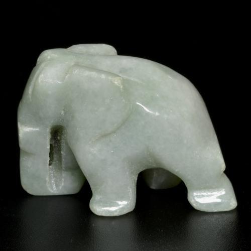 اليشمك رمادى فاتح طبيعي، شكل خيالي، 53.78 قيراط، غير شفاف