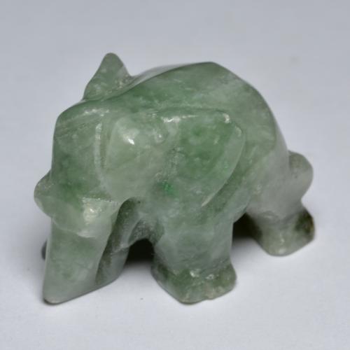 جاديت طبيعي بلون Medium Light Green، وزن ‎64.40‎ قيراط، شكل شكل خيالي، مقاس ‎25.7x16.2‎ مم