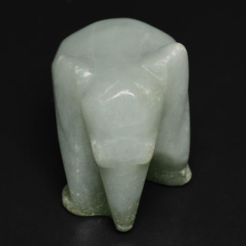 اليشمك أخضر متوسط طبيعي، شكل خيالي، 68.64 قيراط، غير شفاف