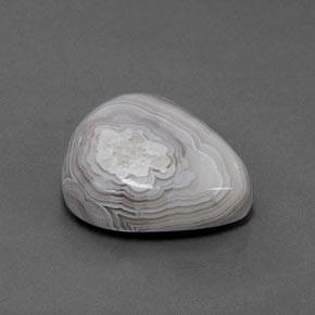 يشب أو جاسبر متعدد الألوان طبيعي، شكل الكمثرى، 10.91 قيراط، غير شفاف